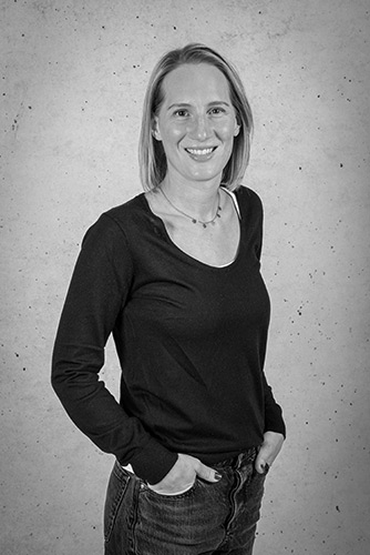 Michaela Karakelle Michaela Karakelle